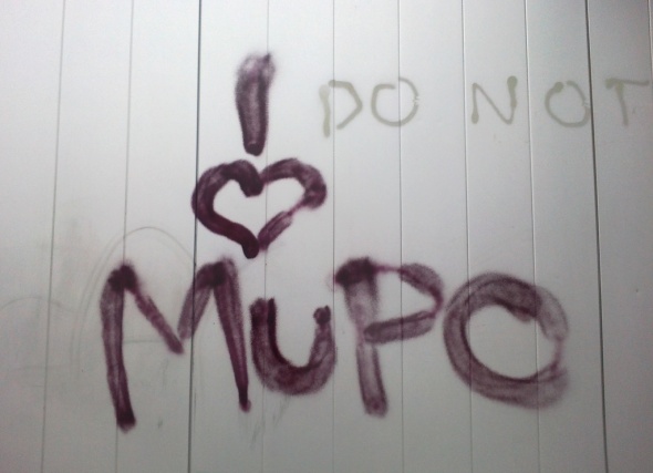 I (do not) LOVE MUPO
